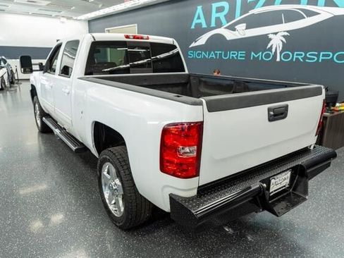 Used 2011 Chevrolet Silverado 2500 LTZ w/ LTZ Plus Package image 10