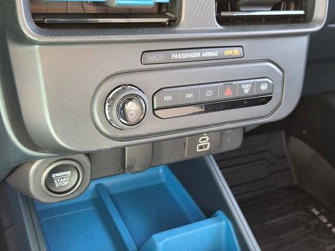 Used 2025 Ford Maverick XLT image 18