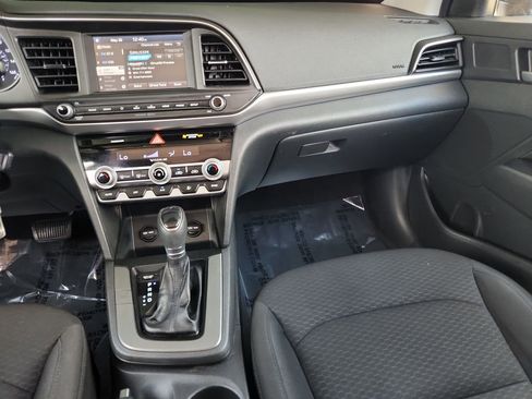 Used 2020 Hyundai Elantra SEL w/ Cargo Package (C1) FWD image 16