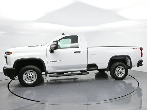 Used 2024 Chevrolet Silverado 2500 W/T w/ WT Convenience Package AWD/4WD image 4