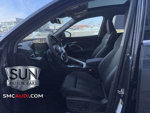 Certified 2025 Audi Q5 Premium Plus w/ Premium Plus image 24