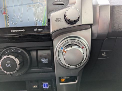 Used 2022 Toyota 4Runner SR5 Premium w/ Moonroof Package image 27