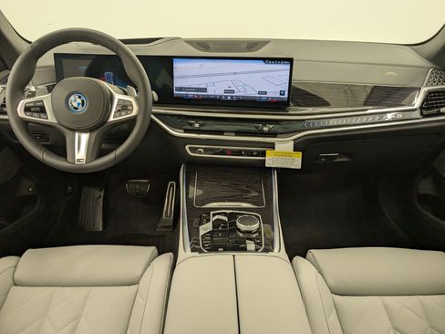 New 2026 BMW X5 xDrive50e w/ M Sport Package image 17