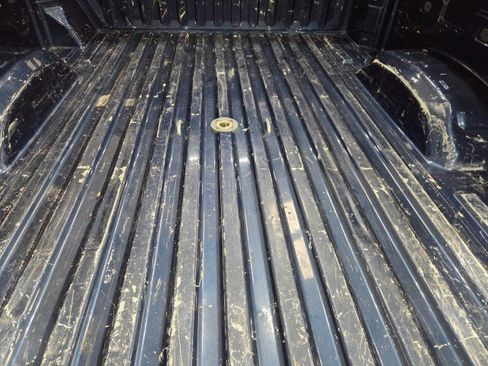 Used 2022 Chevrolet Silverado 2500 LT w/ Convenience Package image 30