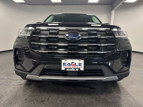 New 2026 Ford Explorer Active AWD/4WD image 4