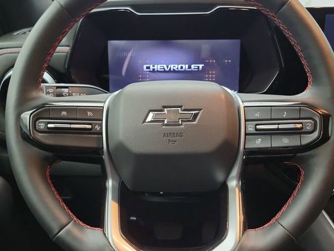 Used 2025 Chevrolet Colorado Z71 w/ Technology Package image 20