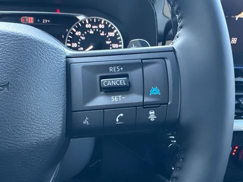 New 2026 Nissan Pathfinder SV image 38