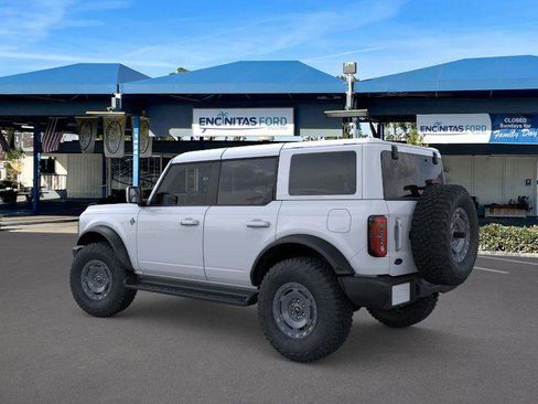 New 2025 Ford Bronco Outer Banks w/ Sasquatch Package image 4