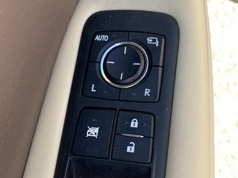 Used 2020 Lexus RX 350 AWD w/ Premium Package image 17