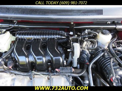 Used 2005 Ford Freestyle SE image 20