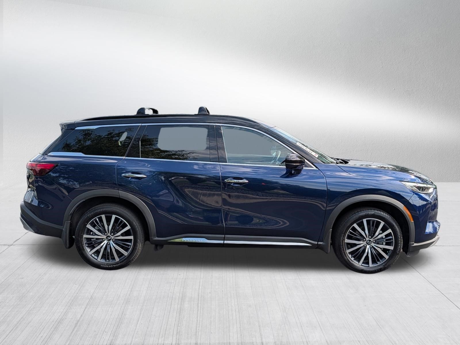 Certified 2025 INFINITI QX60 Autograph w/ Cargo Package AWD/4WD image 8