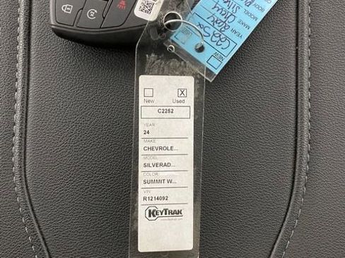 Certified 2024 Chevrolet Silverado 2500 LT w/ Z71 Sport Edition image 30