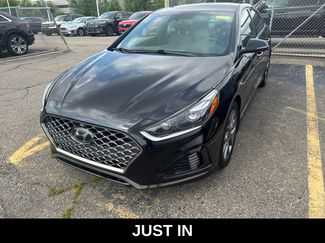 Used 2018 Hyundai Sonata Limited FWD video 1