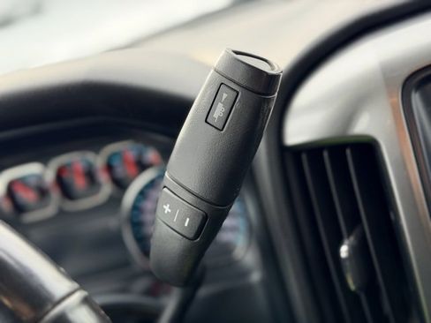 Used 2019 Chevrolet Silverado 1500 LT image 10