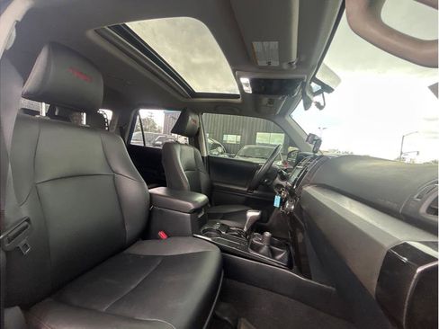 Used 2019 Toyota 4Runner TRD Pro AWD/4WD image 4