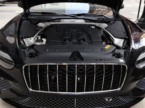 New 2026 Bentley Continental GTC image 32