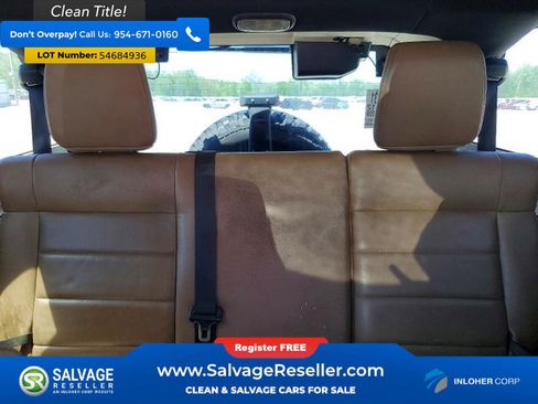 Used 2012 Jeep Wrangler Unlimited Rubicon w/ Dual Top Group AWD/4WD image 13