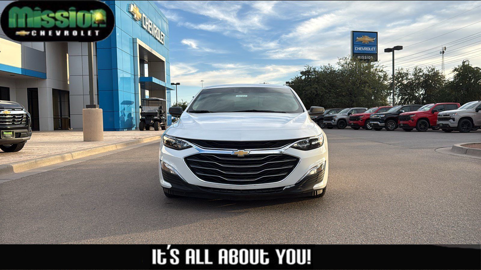 Used 2025 Chevrolet Malibu LS FWD image 1