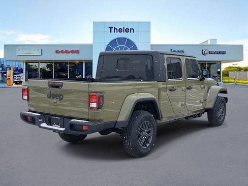 New 2026 Jeep Gladiator Sport AWD/4WD image 4