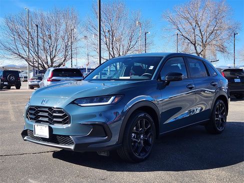 Used 2025 Honda HR-V Sport image 2