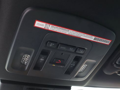 Used 2025 Toyota Camry XSE FWD image 25