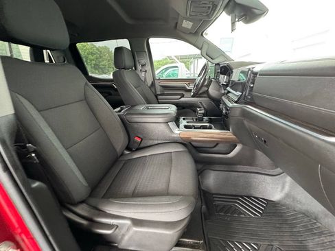 Used 2022 Chevrolet Silverado 1500 RST AWD/4WD image 16