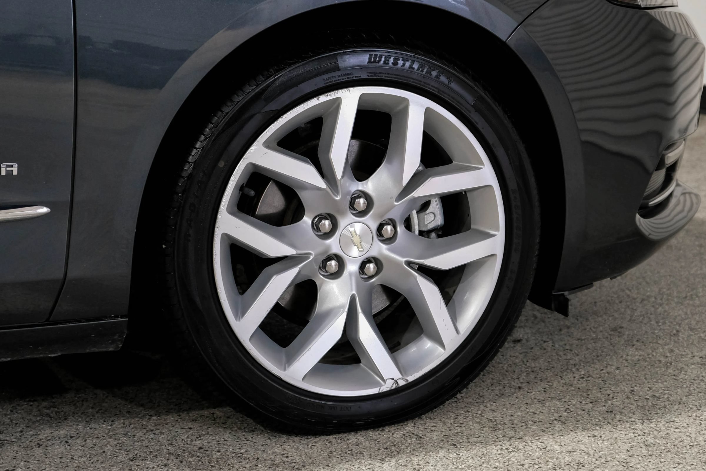 Used 2019 Chevrolet Impala Premier FWD image 52
