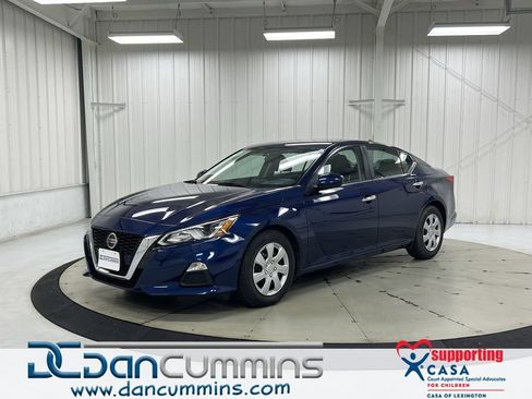 Used 2020 Nissan Altima 2.5 S FWD image 1