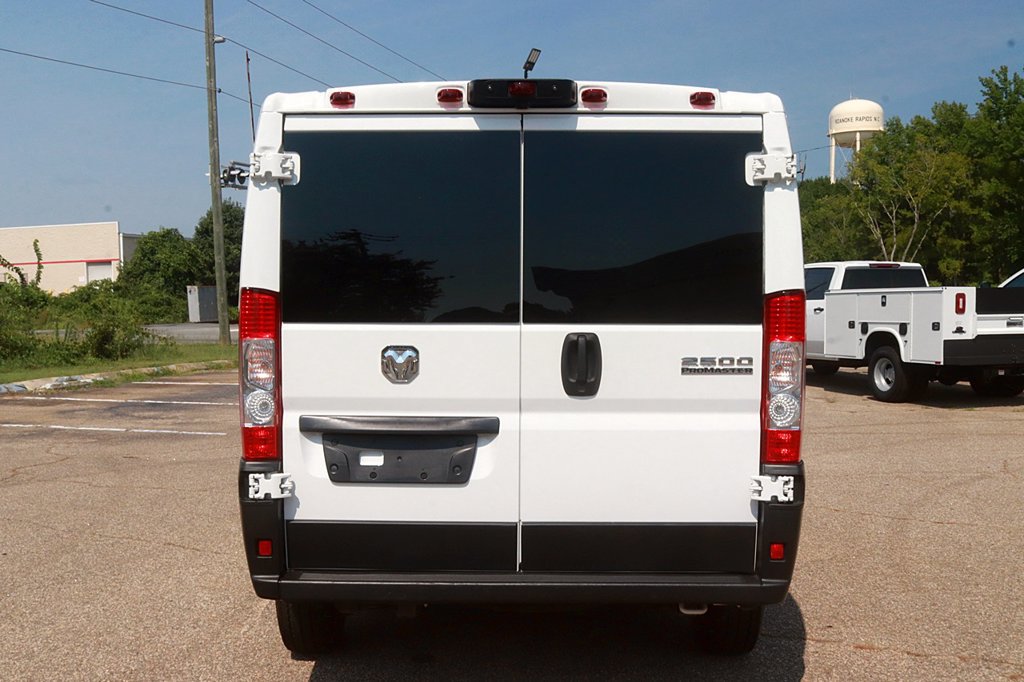 Used 2025 RAM ProMaster 2500 w/ U-Haul Equipment Group FWD image 6