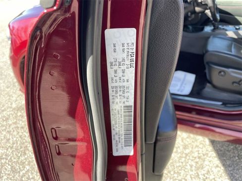 Used 2018 Dodge Durango R/T w/ Blacktop Package image 12