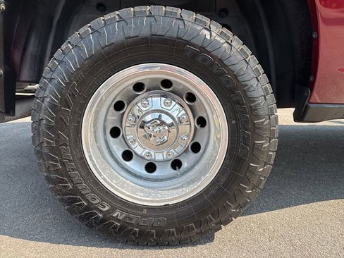 Used 2019 RAM 3500 Lone Star image 12