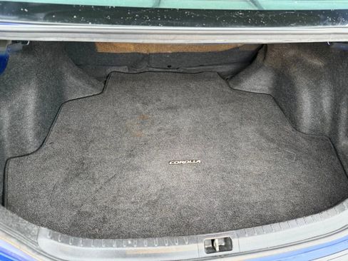 Used 2017 Toyota Corolla SE w/ Carpet Mat Package (TMS) image 19