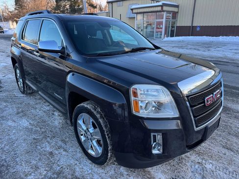 Used 2015 GMC Terrain SLE image 3