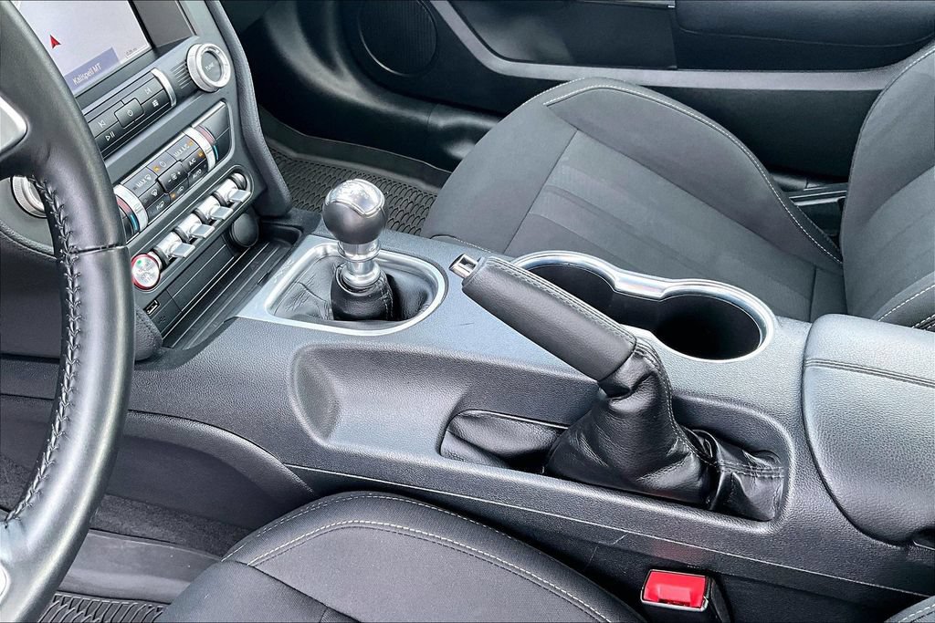 Used 2022 Ford Mustang GT RWD image 15