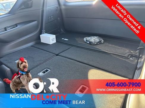 New 2026 Nissan Armada SL w/ Captain's Chari Seat Package AWD/4WD image 10