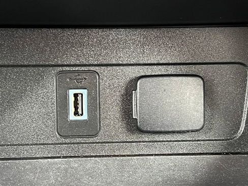 Used 2019 Ford Escape SE image 26