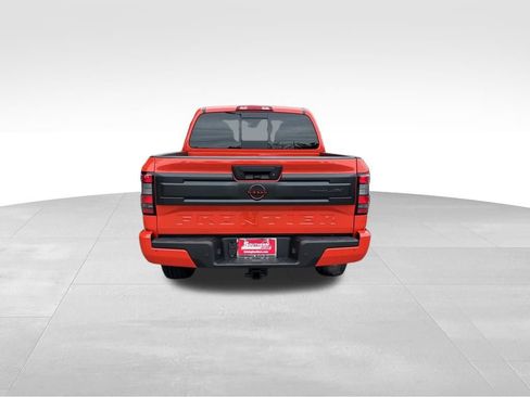 New 2026 Nissan Frontier PRO-4X w/ Pro-4x Convenience Package image 3