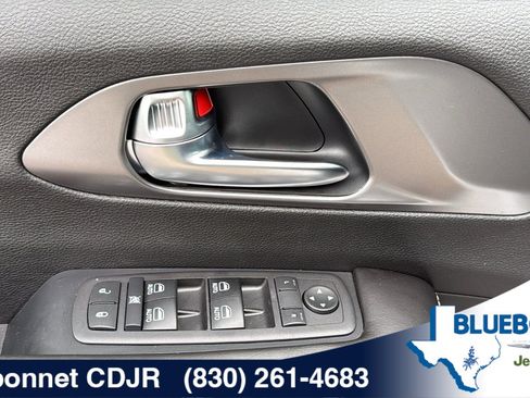 New 2026 Chrysler Voyager LX FWD image 14