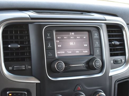 Used 2021 RAM 1500 Classic SLT AWD/4WD image 20