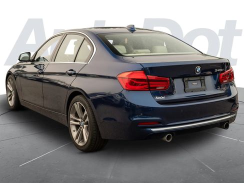 Used 2016 BMW 340i Sedan RWD image 2