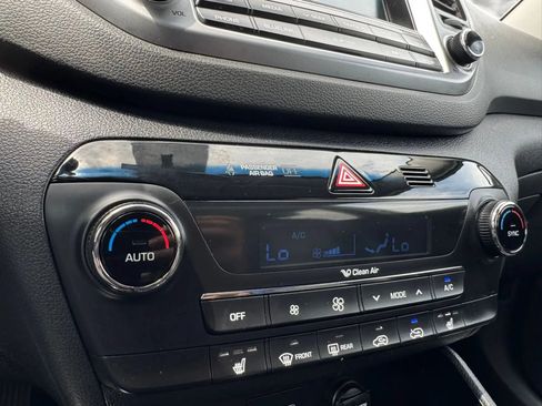 Used 2016 Hyundai Tucson Limited FWD image 21
