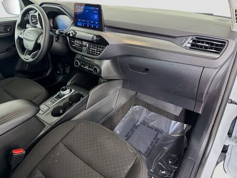 Used 2025 Ford Escape Active image 28