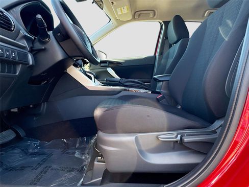 New 2026 Mitsubishi Eclipse Cross LE image 17