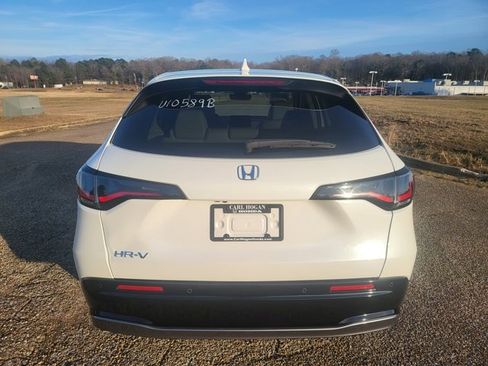 Used 2025 Honda HR-V EX-L image 6