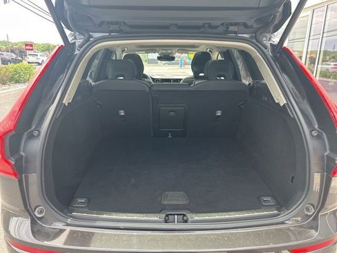 Certified 2025 Volvo XC60 B5 Plus AWD/4WD image 11