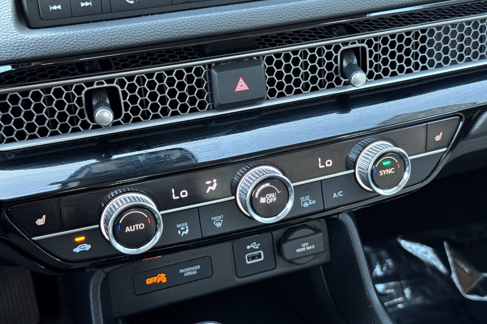 Used 2024 Honda Civic EX-L image 19