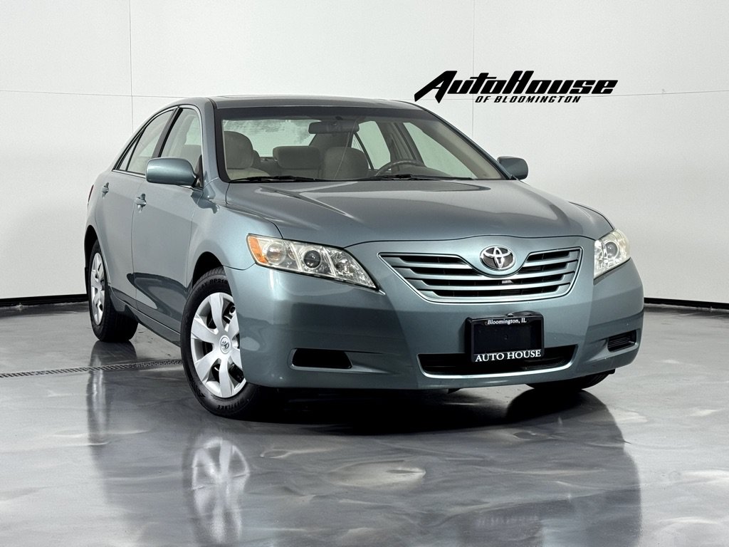 Used 2007 Toyota Camry LE FWD image 1
