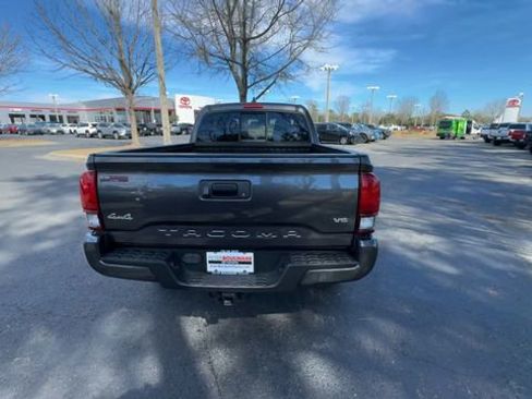 Used 2023 Toyota Tacoma SR5 w/ Technology Package image 14