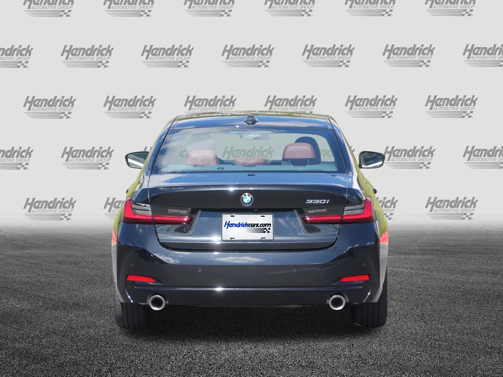 Certified 2025 BMW 330i Sedan RWD image 9