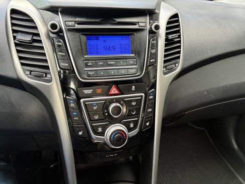 Used 2013 Hyundai Elantra GT image 10